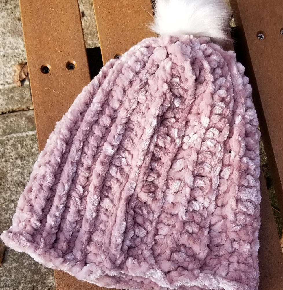 Crocheted hat - Picture 3 of 4
